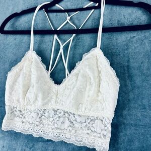 Gilly Hicks Cream Lace Bralette with Scalloped Edge